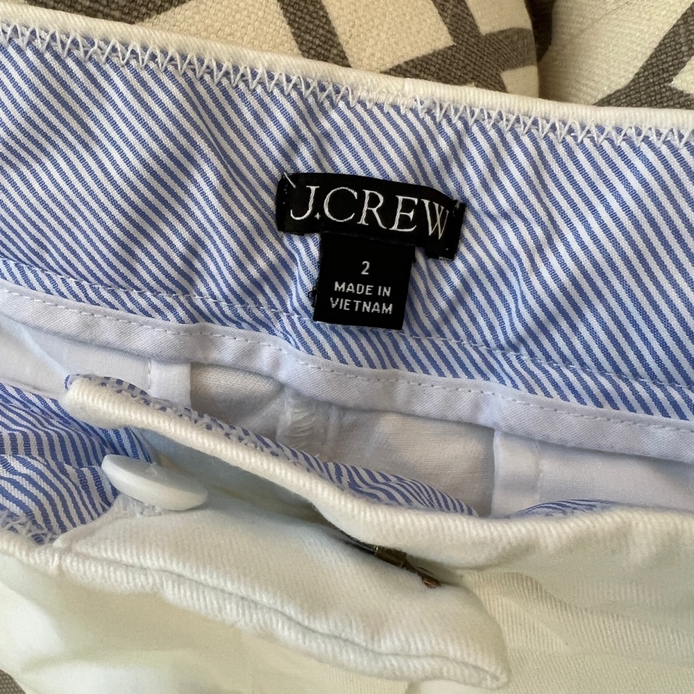 HP! 🎉💕 J.Crew 4” Stretch Chino Short - Picture 9 of 9